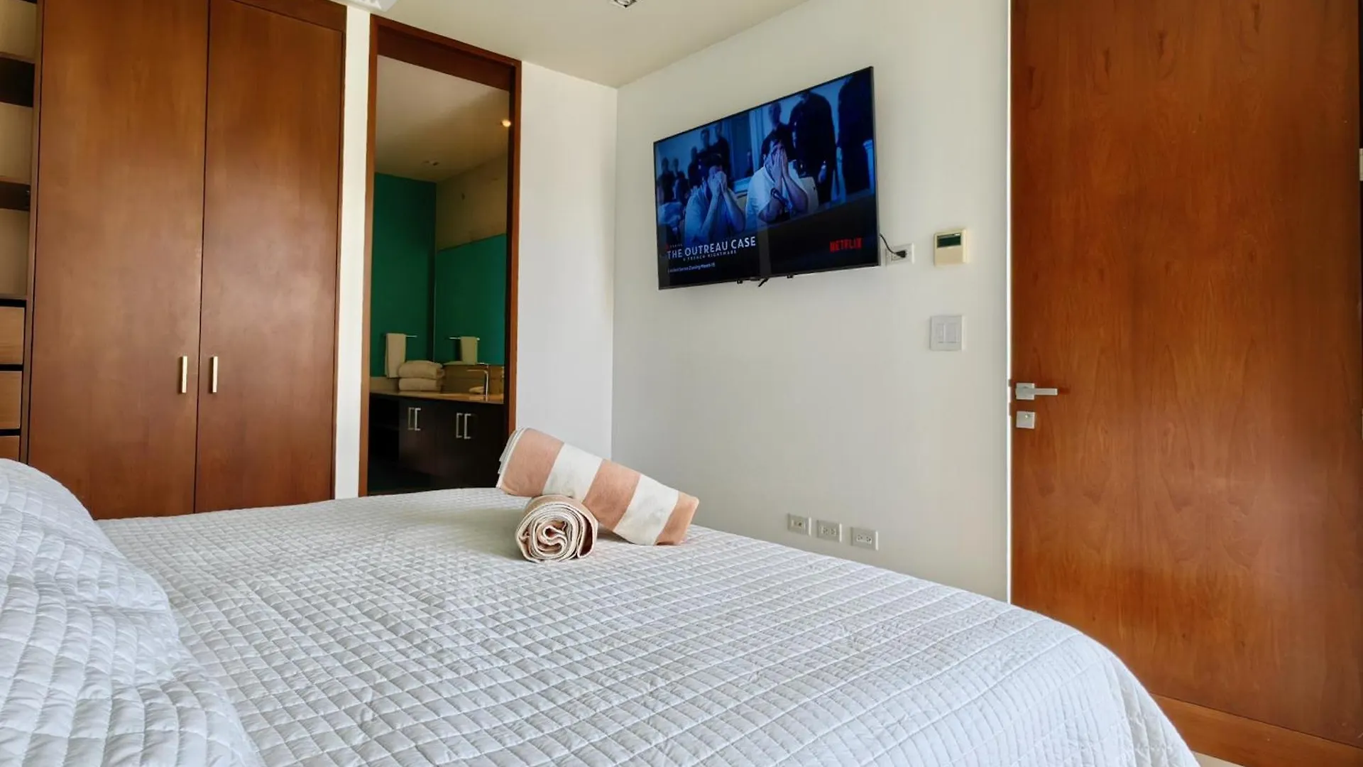 Miranda 315 By Booking Guys Playa del Carmen Mexiko